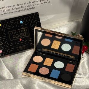 Bobbi Brown PAC-MAN Power Play Eye Shadow Palette - Limited Edition